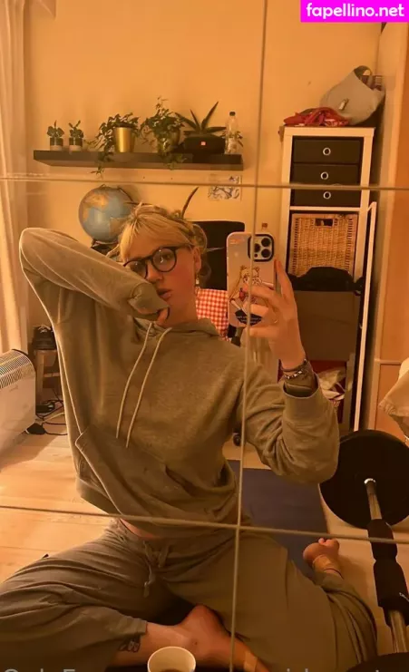 Tweetylau OnlyFans Thumbnail #DzgokSKikj