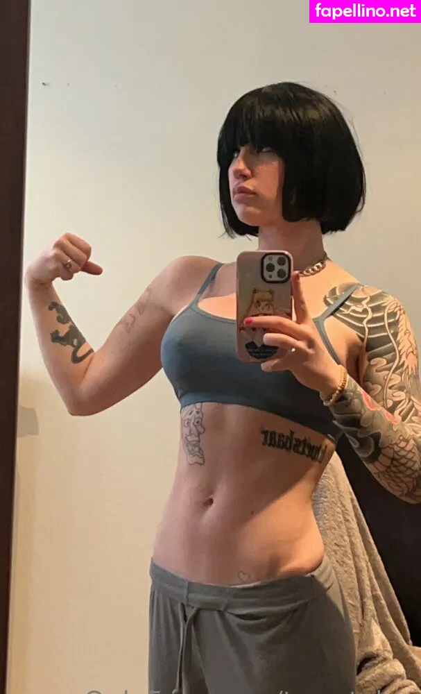 tweety.lau, tweetylaura, tweetylauvip, yourgirlnextdoorlau Nude Leaked OnlyFans Photo #IBSlHAD5Cr