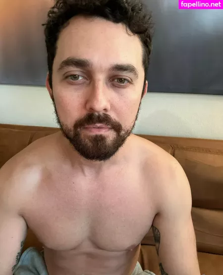 Twentoofree OnlyFans Thumbnail #7Y0OkYZubx