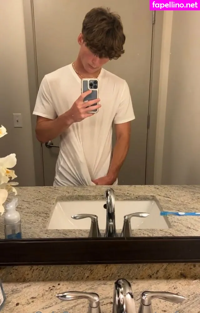 aesth.boyss, twentoofree Nude Leaked OnlyFans Photo #cvC0HdLZPe