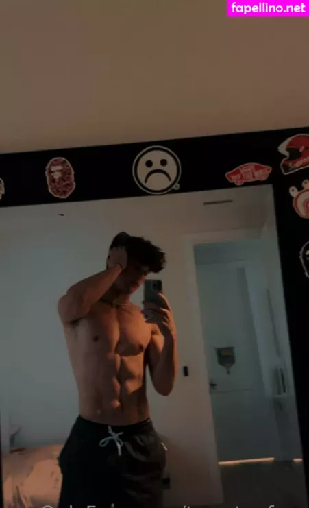 Twentoofree OnlyFans Thumbnail #nrpZulNp2Q