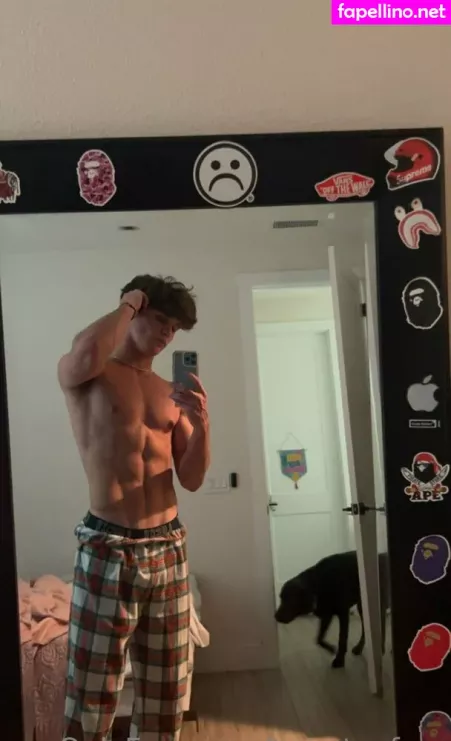 Twentoofree OnlyFans Thumbnail #zvxXkZzCkn