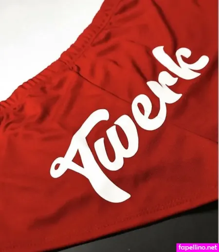 Twerkbymari OnlyFans Thumbnail #mTSALRFP1u