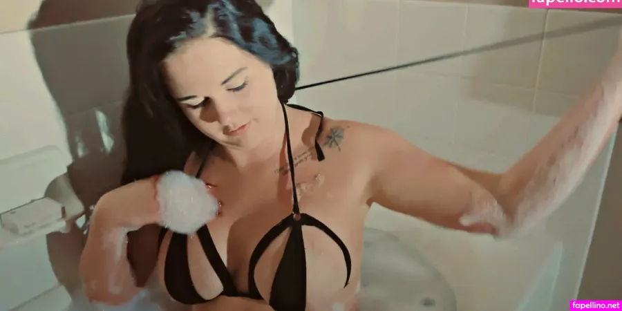 Twfuncut OnlyFans Thumbnail #RICIh4E5jb