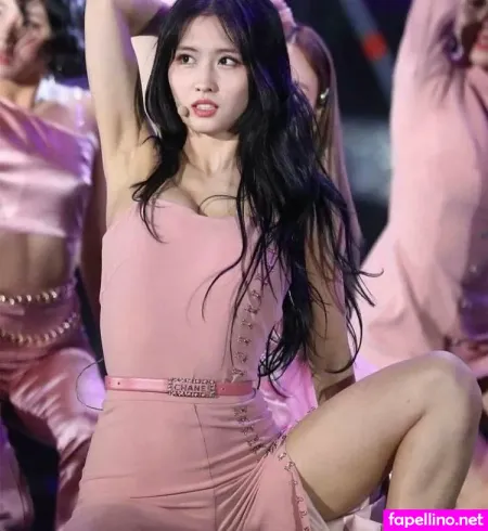 Twice Momo OnlyFans Thumbnail #tMssWJj0Nu