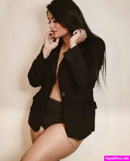 Twinkle Kapoor OnlyFans Thumbnail #EApyFO7E1R