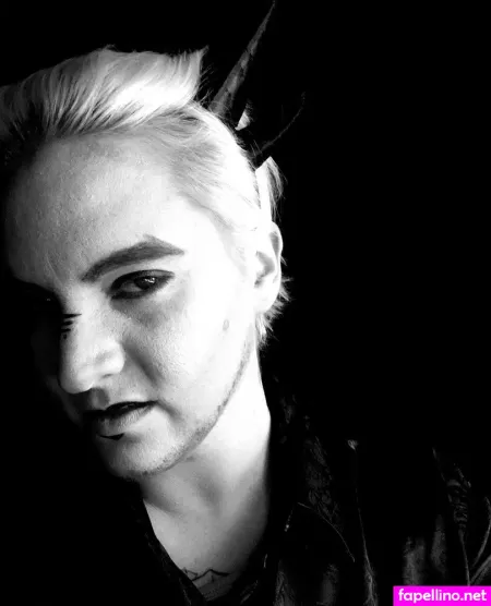 Twinkleskeleton OnlyFans Thumbnail #n2NP2otqEk