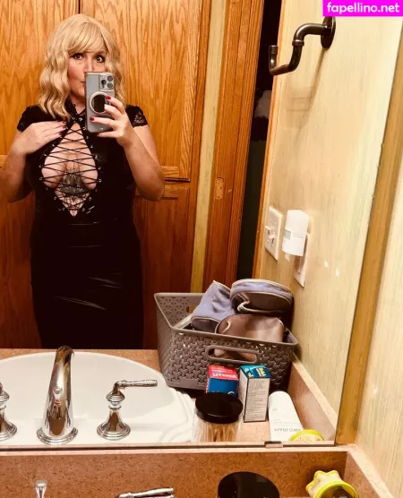 Twistedflames OnlyFans Thumbnail #0JXxiN1ZG9