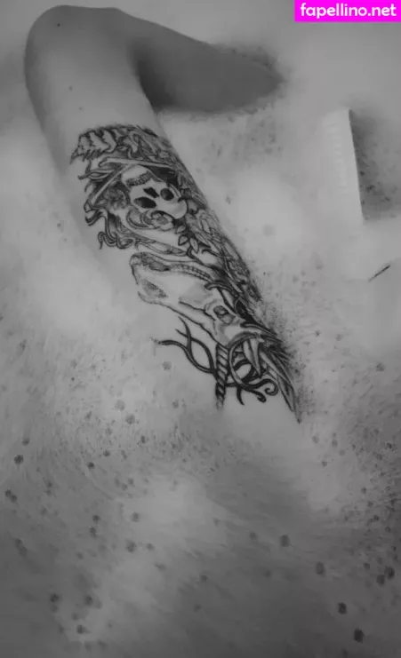 Twistedkiki OnlyFans Thumbnail #y1BlGD9uj5