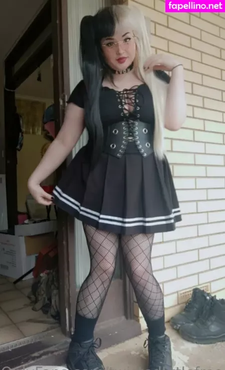 Twistedlittlefree OnlyFans Thumbnail #OXHH19utCH