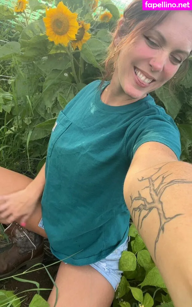 mama_next_door, twodirtties, twodirtties21 Nude Leaked OnlyFans Photo #eAJhqdri5W