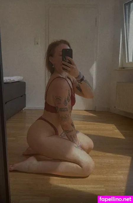 Twofacedkimmy OnlyFans Thumbnail #Q2yux7GnIb