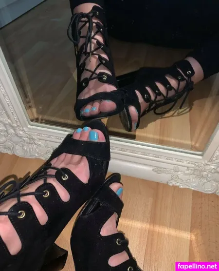 Twofeet10toes OnlyFans Thumbnail #PpXPosdbxK