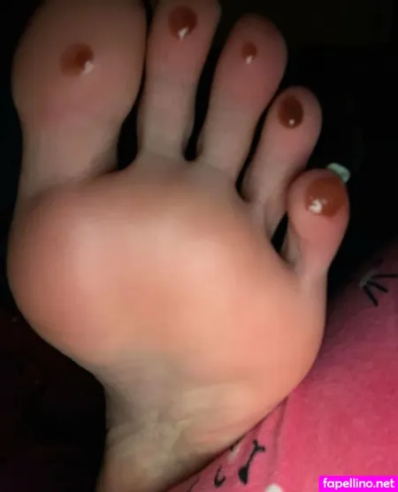 Twofeet10toes OnlyFans Thumbnail #albQtqQLh3