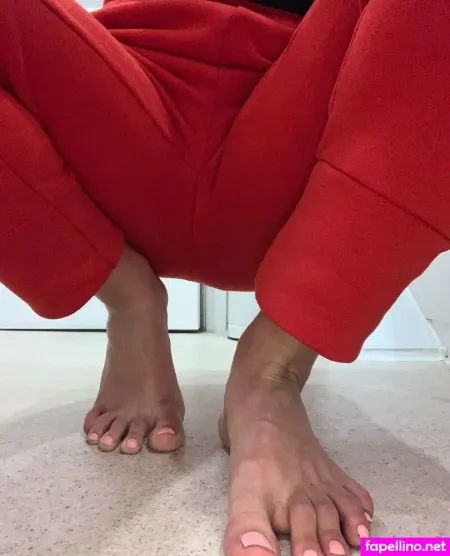 Twofeet10toes OnlyFans Thumbnail #geBOlF1R6z