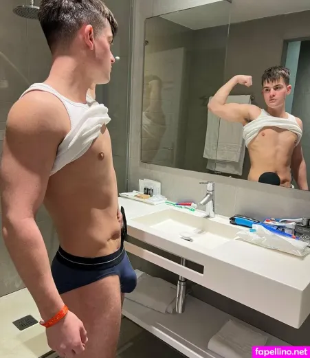 Twohotbfree OnlyFans Thumbnail #hJ0hEftpHM