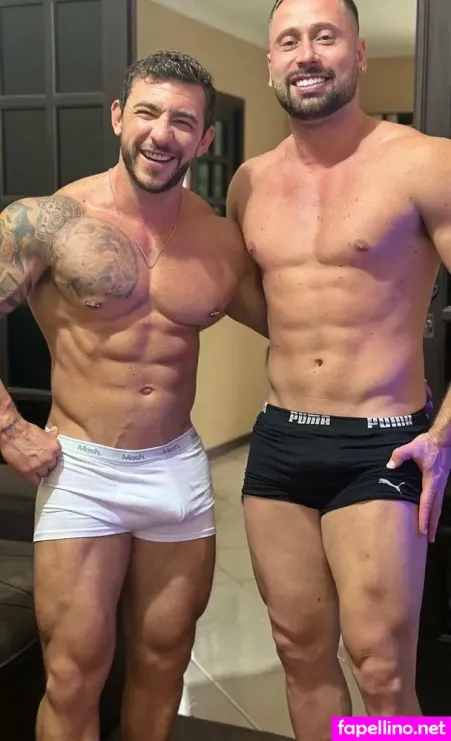Twohotbfree OnlyFans Thumbnail #oUltsNj2qb