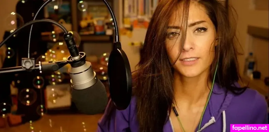 Twomgovercsquared OnlyFans Thumbnail #JDFHVUFoKg