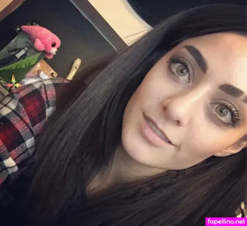 Twomgovercsquared OnlyFans Thumbnail #UOwDxGY5mc