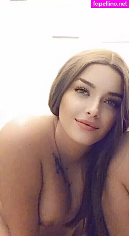 Twonaughtysisters OnlyFans Thumbnail #XbiD3wBeB9