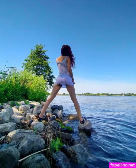 Twowheelsandponytail OnlyFans Thumbnail #EEyi1C6lgK