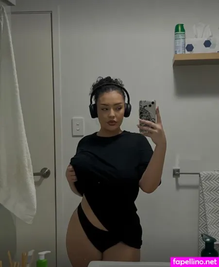 Tyla Urgirltylaxx OnlyFans Thumbnail #ezaeVdOfqJ