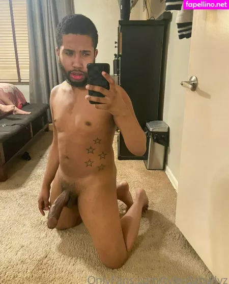 Tylerbandsome OnlyFans Thumbnail #YHneEOs7b0