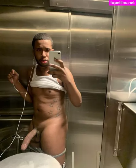 Tylerbandsome OnlyFans Thumbnail #mKI4u0EOBe