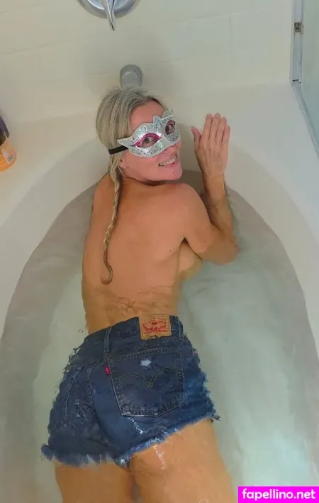 Tylergirl20 OnlyFans Thumbnail #XozyzQN0Ze