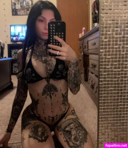 Tyniquewebster OnlyFans Thumbnail #EPsUGYKGw3