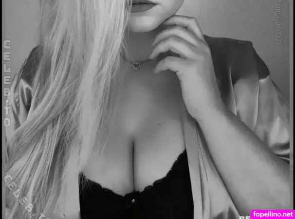 Typicaltinaaa OnlyFans Thumbnail #fDYXpxH6mp