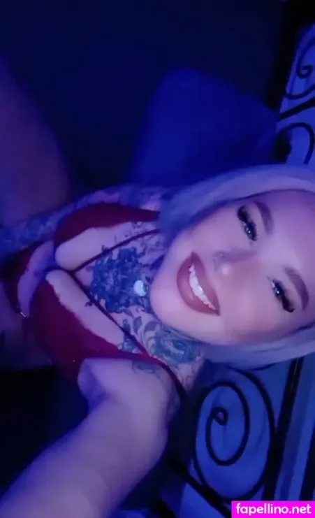 Typischblonnd OnlyFans Thumbnail #YHIWYlWpNx