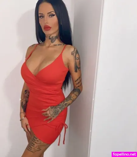 Tyraa Lavie OnlyFans Thumbnail #jeM3cJe7EG