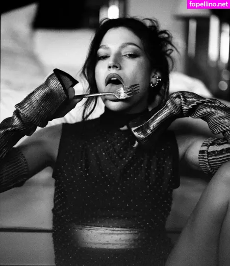 U Rsula Corbero OnlyFans Thumbnail #DYhkNsT7zR