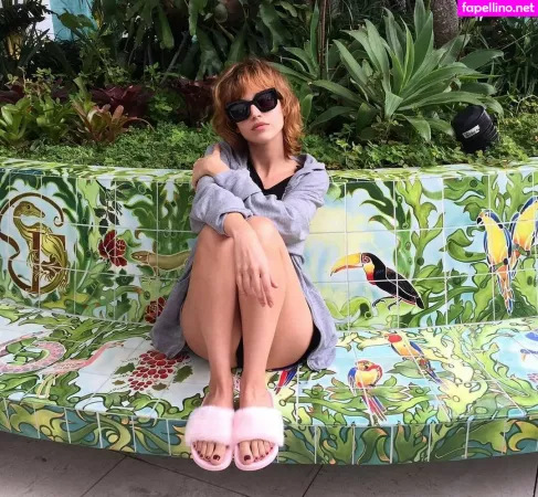 U Rsula Corbero OnlyFans Thumbnail #jC9AhIs2qp