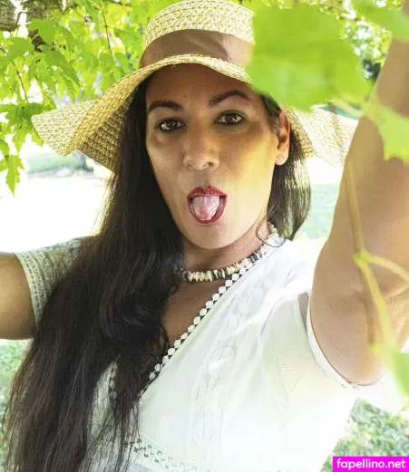 U102633240 OnlyFans Thumbnail #ehzhENTjPs