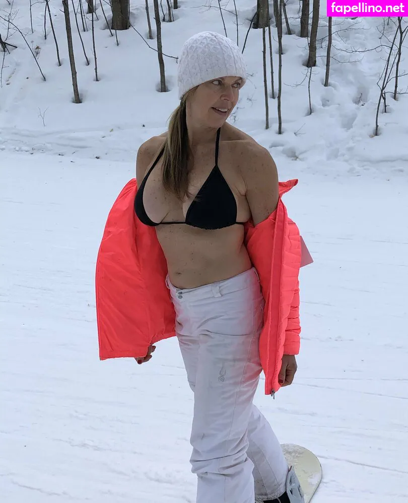 lway1831, u118668979 Nude Leaked OnlyFans Photo #UQHZak0RnS