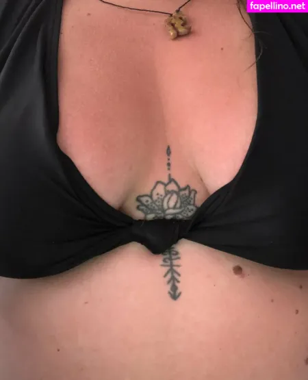 U12559673 OnlyFans Thumbnail #8XO6s5OGwM