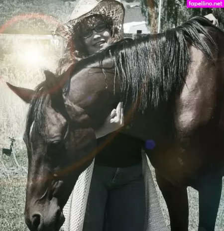 U128307005 OnlyFans Thumbnail #MbqoSbrwAG