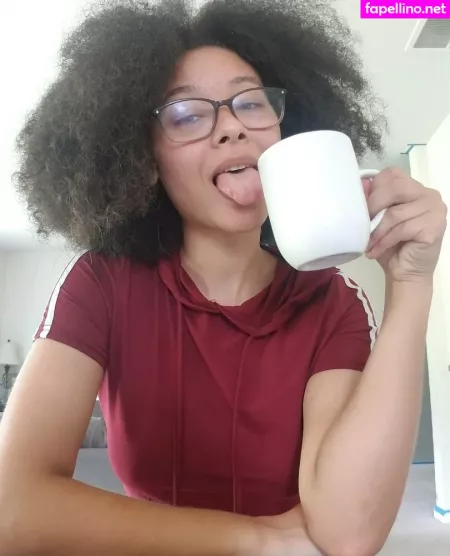 U157533597 OnlyFans Thumbnail #BxVBQmhSXj