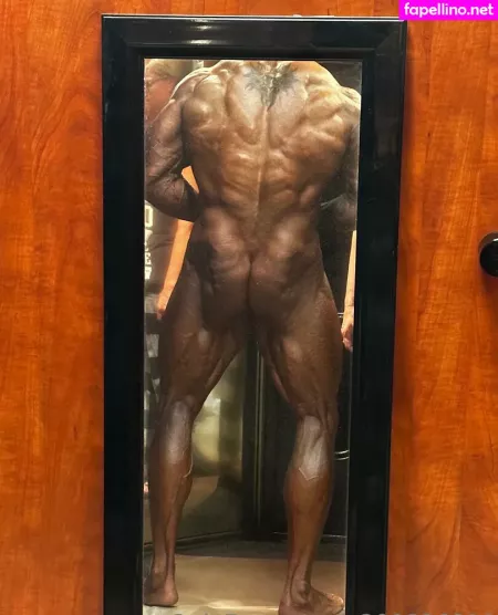 U208826810 OnlyFans Thumbnail #KkuYrO6Hh0