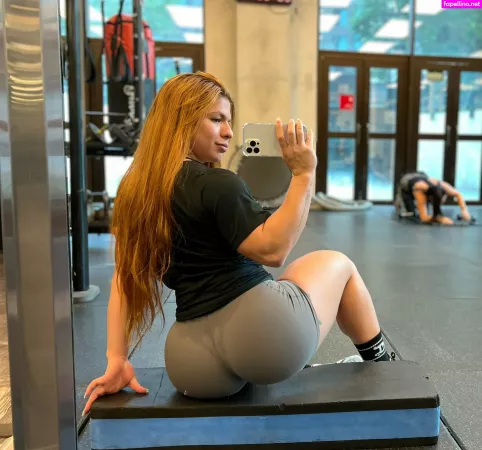 U209161369 OnlyFans Thumbnail #DG4toCq76k