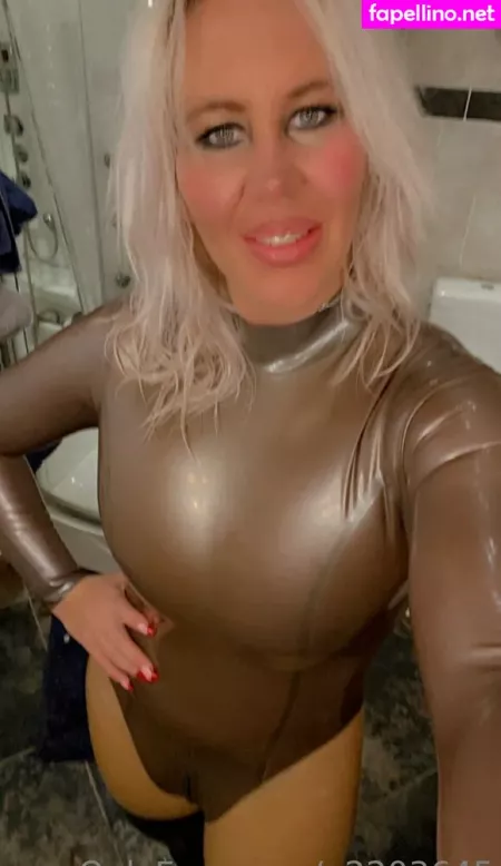 U2203645 OnlyFans Thumbnail #7JygM5YKil