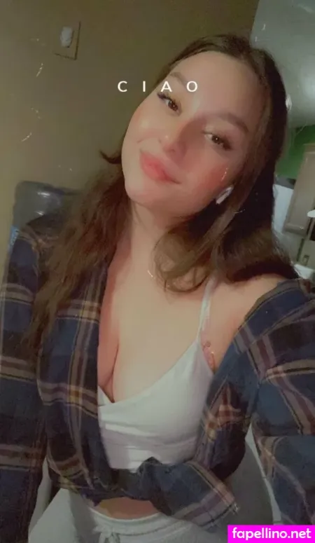 U22507819 OnlyFans Thumbnail #9zf2jc3qWu