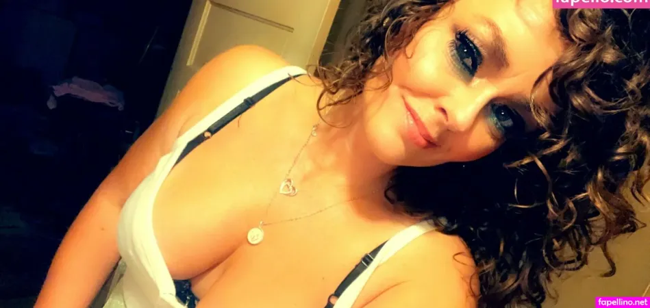 U228830623 OnlyFans Thumbnail #SVi8z5E5h1