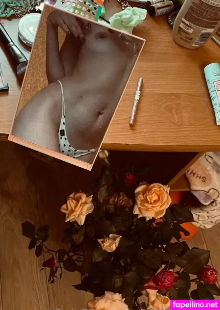 U245264007 OnlyFans Thumbnail #d8U4hmzSt7