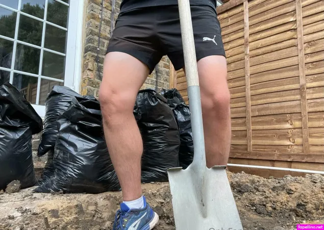 U245607277 OnlyFans Thumbnail #BInoKbHyhB