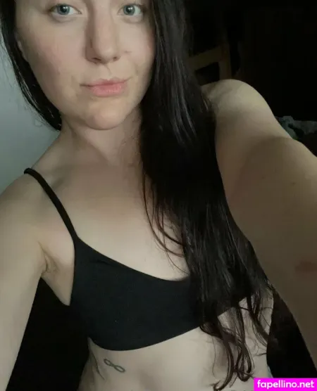 U245837659 OnlyFans Thumbnail #EbBKu82nYX