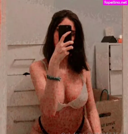 U248657583 OnlyFans Thumbnail #z0dR4bqdoO