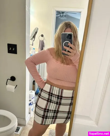 U252786053 OnlyFans Thumbnail #LVFgFxZKvm